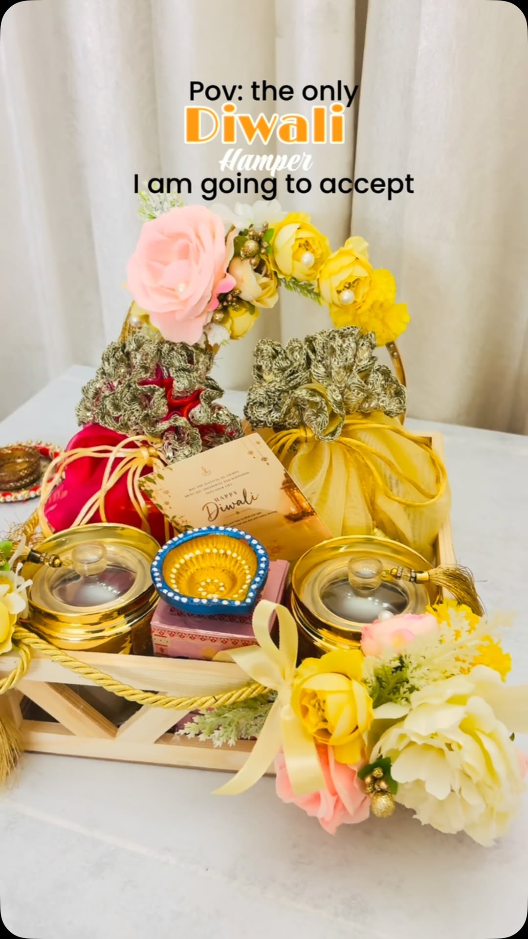 Festive basket hamper